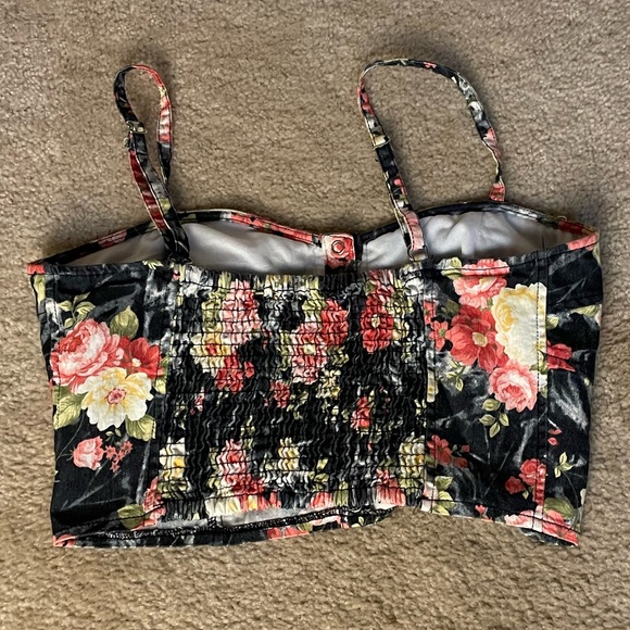 Cropped Floral Tank - Large - Picture 4 of 4